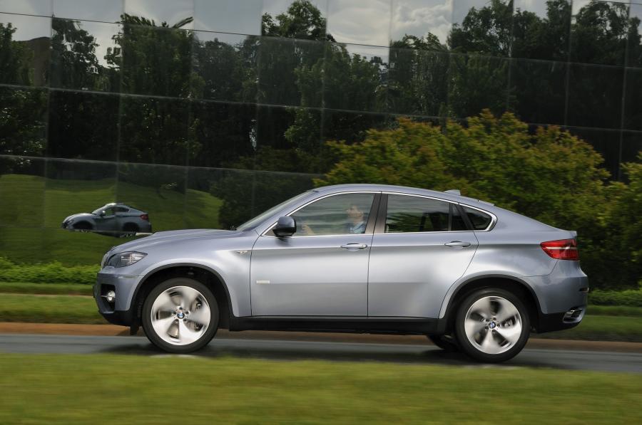 BMW X6 ActiveHybrid 2009 года  (фото 44 из 110)